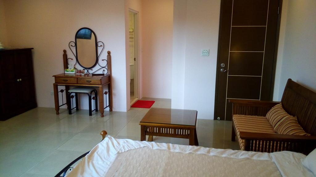 Leisure Man Apartment Hualien City Exterior photo